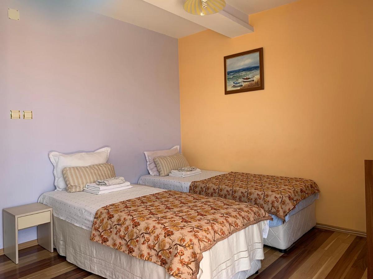 Guest House “Olesya” Obzor Luaran gambar