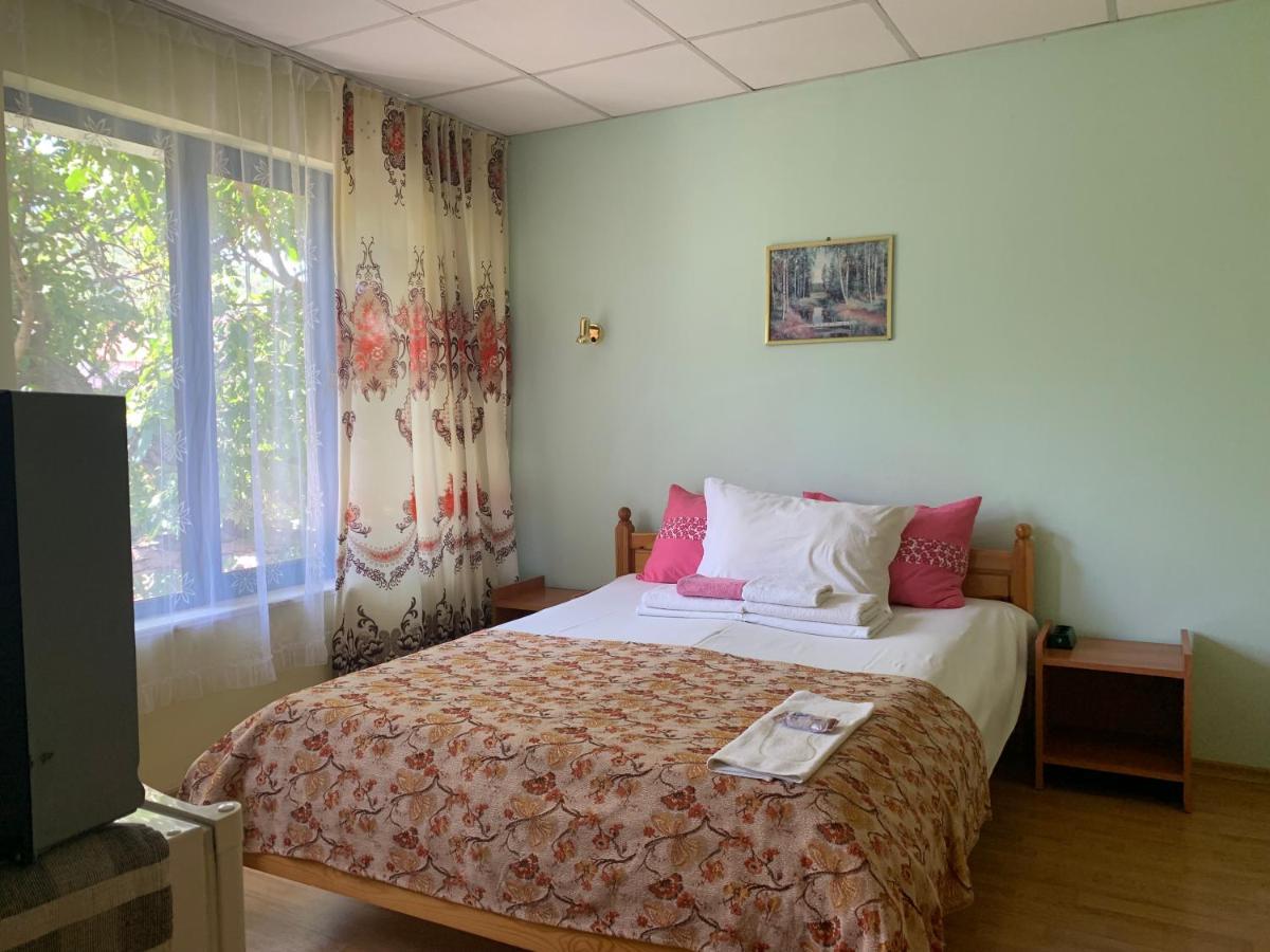 Guest House “Olesya” Obzor Luaran gambar